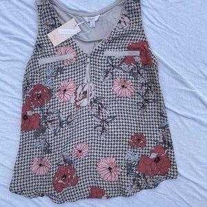 NEW WITH TAGS Floral Business Casual Blouse/Shirt, Size Small
